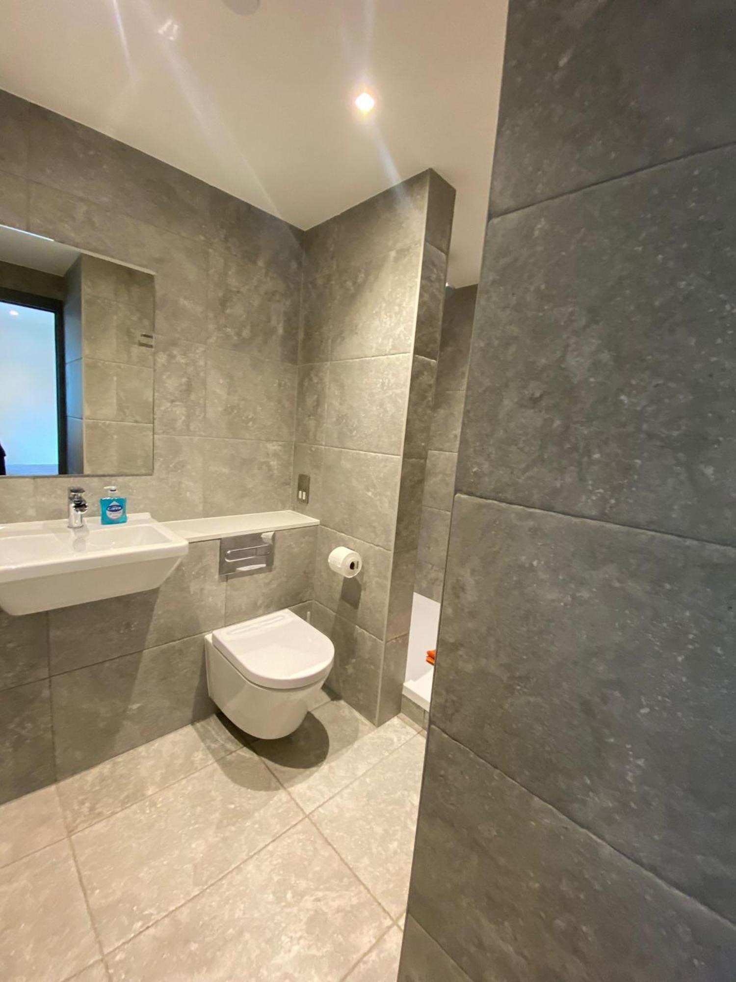 3 The View Apartments Ilfracombe - Hot Tub, Parking, Lift, Ev Exterior photo